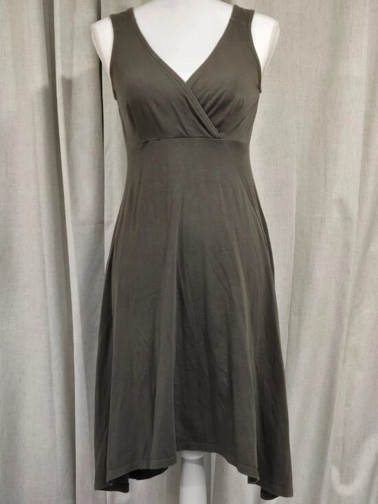 Eileen Fisher Dresses & Skirts - Eileen Fisher Petite Olive Green V Neck Sleeveless Flare Indie Forest Dress